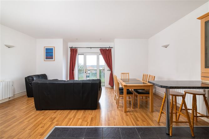 305 Altmore House, Tara Street, Tullamore, Co. Offaly