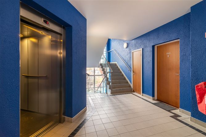 305 Altmore House, Tara Street, Tullamore, Co. Offaly