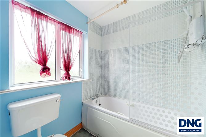 90 Admiran Park, Stranorlar, Stranorlar, Donegal