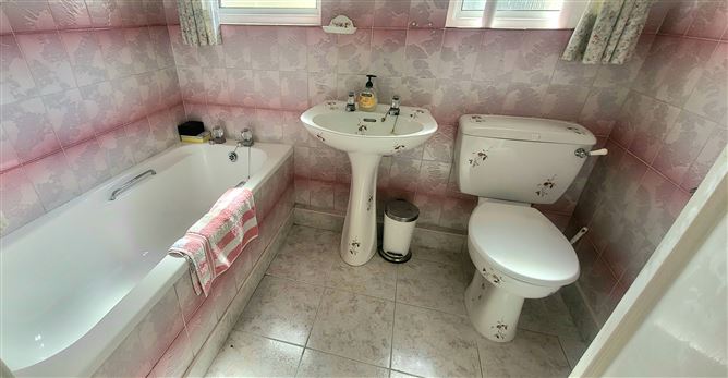 9 Cecil Ave, Clontarf, Dublin 3