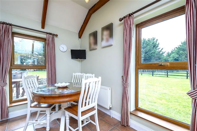 Stonebridge Farmhouse, Ahacross, Kildorrery, Co. Cork
