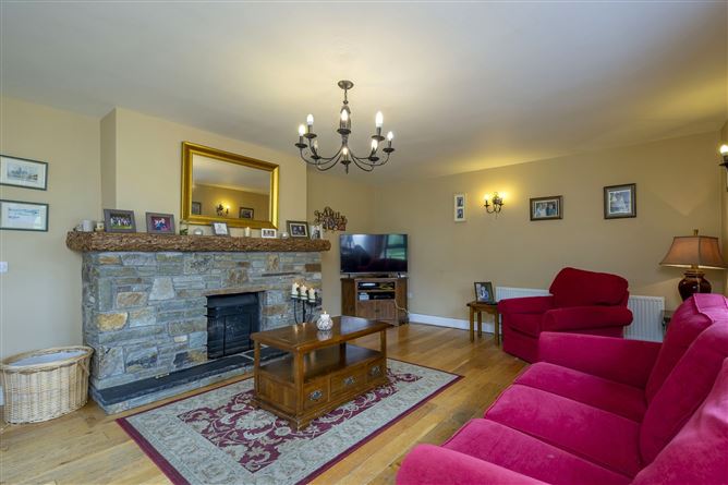 Stonebridge Farmhouse, Ahacross, Kildorrery, Co. Cork