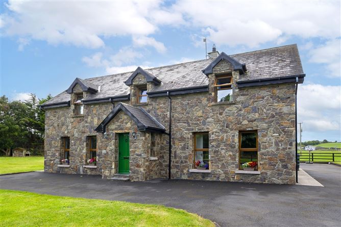 Stonebridge Farmhouse, Ahacross, Kildorrery, Co. Cork