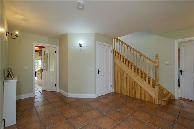 Stonebridge Farmhouse, Ahacross, Kildorrery, Co. Cork