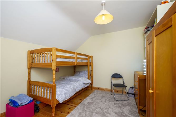Stonebridge Farmhouse, Ahacross, Kildorrery, Co. Cork