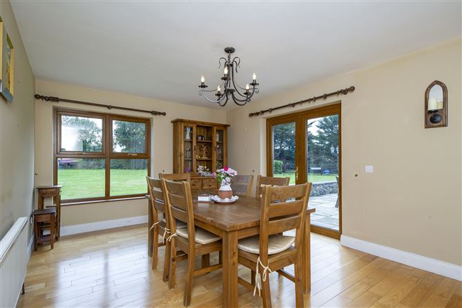 Stonebridge Farmhouse, Ahacross, Kildorrery, Co. Cork