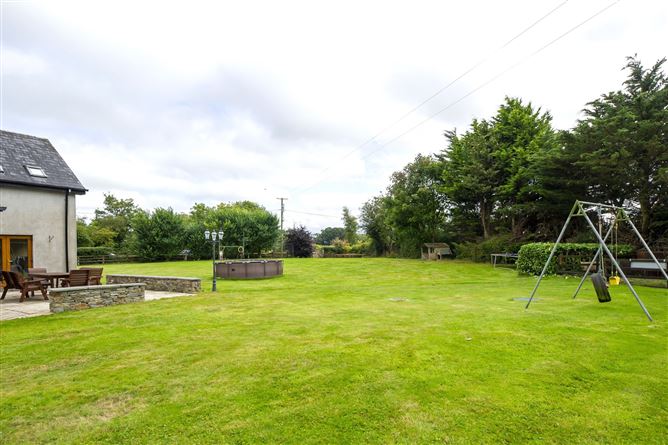 Stonebridge Farmhouse, Ahacross, Kildorrery, Co. Cork