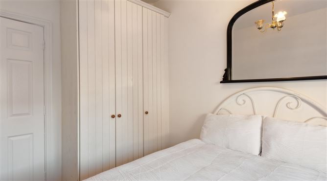 336 Marina Village, Malahide, Dublin