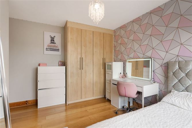 36 Castlegate Grove, Adamstown, Lucan, Co. Dublin