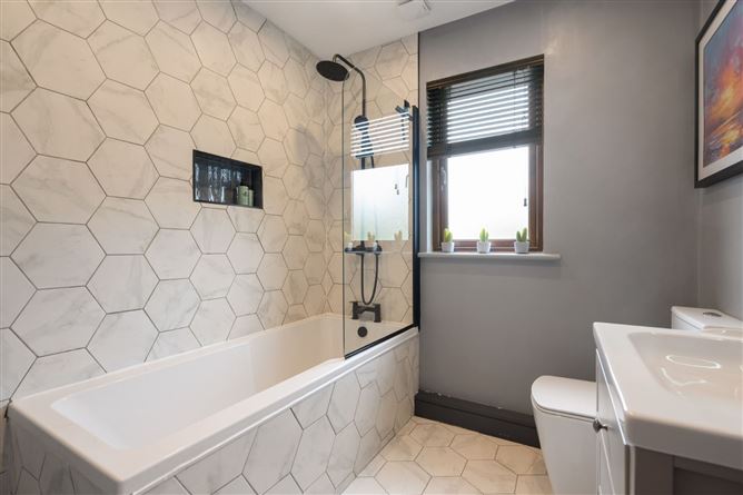 36 Castlegate Grove, Adamstown, Lucan, Co. Dublin