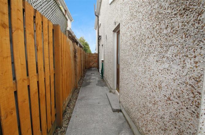Sorrell Dale, Clonsilla,   Dublin 15