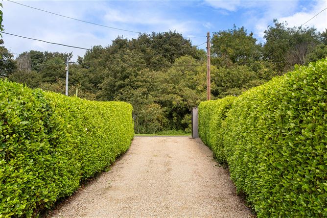 Site, The Bungalow, Commons Road, Loughlinstown, Dublin 18