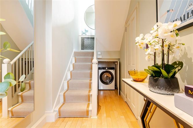 Photo 7 of 10 — Elegant Townhouse,London,Greater London,United Kingdom