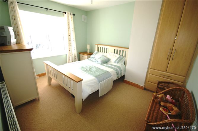 18 Quinagh Green, Blackbog Road, Carlow Town, Carlow