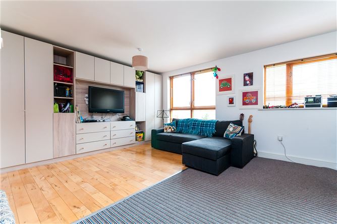 10 Court View, Rathborne Avenue, Ashtown, Dublin 15