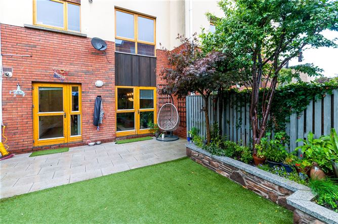 10 Court View, Rathborne Avenue, Ashtown, Dublin 15