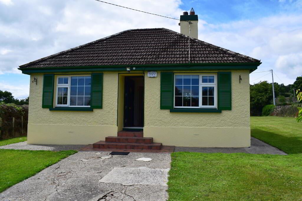 STRATFORD-ON-SLANEY, Wicklow