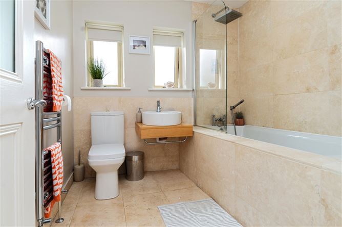 25 Barton Road West, Rathfarnham, Dublin 14