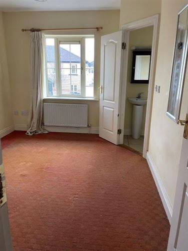 6 Cruise Park Crescent, Tyrrelstown,   Dublin 15