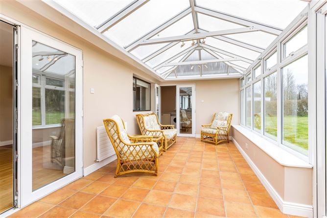Teach Mhichil, Fairyhouse Road, Ratoath, Co. Meath