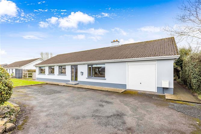 Teach Mhichil, Fairyhouse Road, Ratoath, Co. Meath