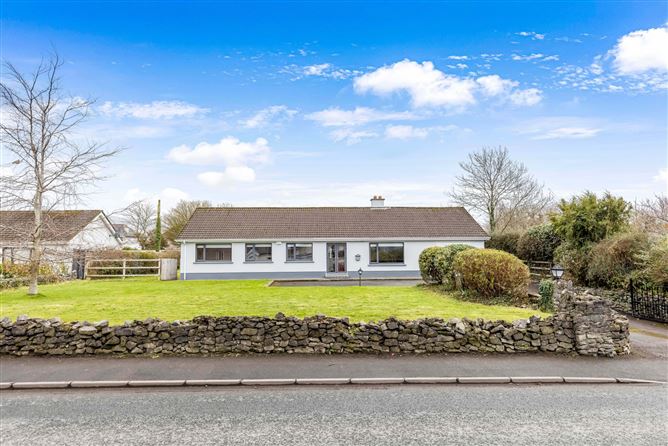 Teach Mhichil, Fairyhouse Road, Ratoath, Co. Meath