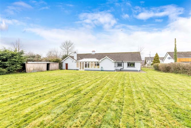 Teach Mhichil, Fairyhouse Road, Ratoath, Co. Meath