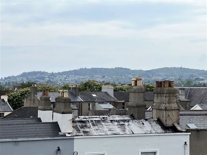 8 Edwin Terrace, Mellifont Avenue, Dun Laoghaire, Co. Dublin