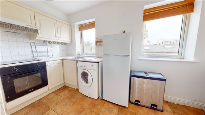 8 Edwin Terrace, Mellifont Avenue, Dun Laoghaire, Co. Dublin