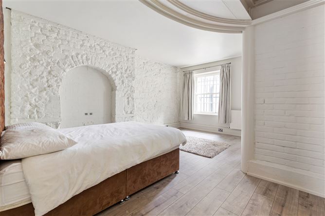 15 Mountjoy Square North, Dublin 1