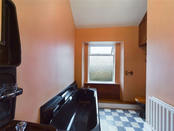 1 Hotel Square, Tramore, Waterford
