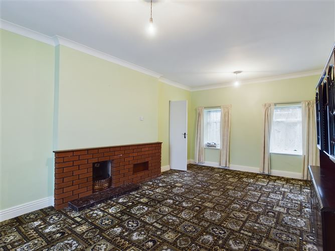 1 Hotel Square, Tramore, Waterford