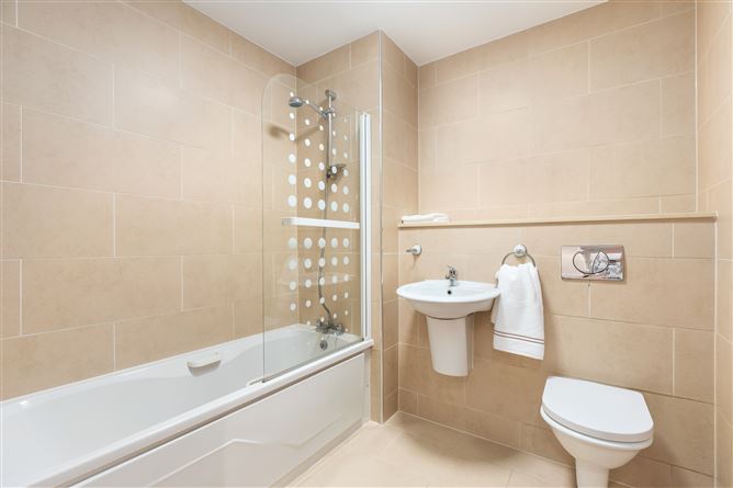 216 Beechwood Court, Stillorgan, County Dublin