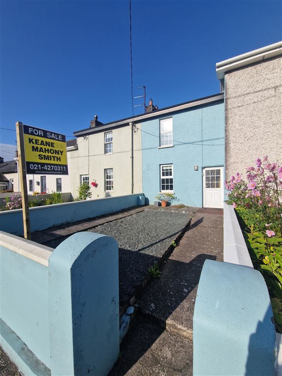 8 St Helens Row, Waterloo Road, Blarney, Cork