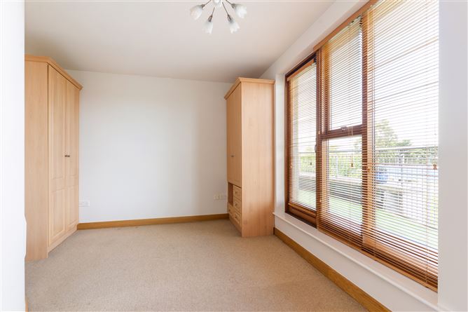 Apartment 38, The Ogham, Granitefield Manor, Rochestown Avenue, Dun Laoghaire, Dublin