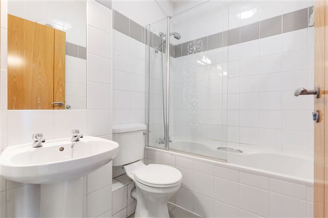 Apartment 38, The Ogham, Granitefield Manor, Rochestown Avenue, Dun Laoghaire, Dublin
