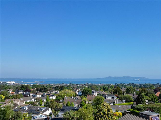 https://photos-a.propertyimages.ie/media/0/7/1/4963170/8caaea56-dcfe-4ae3-8027-9f2fc321c79e_l.jpg