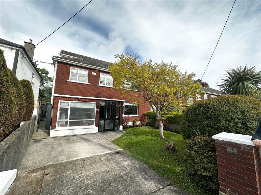 Foxfield Road, Raheny, Dublin 5