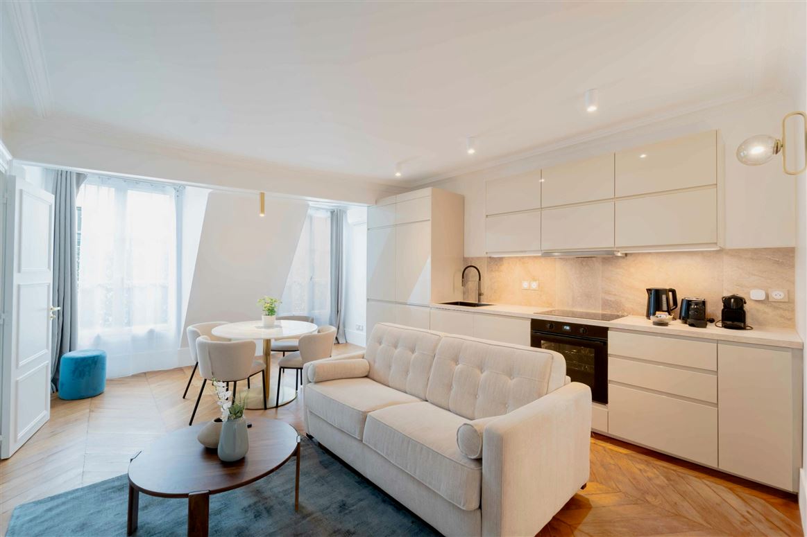 The Parisian Getaway,Paris,Île-de-France,France