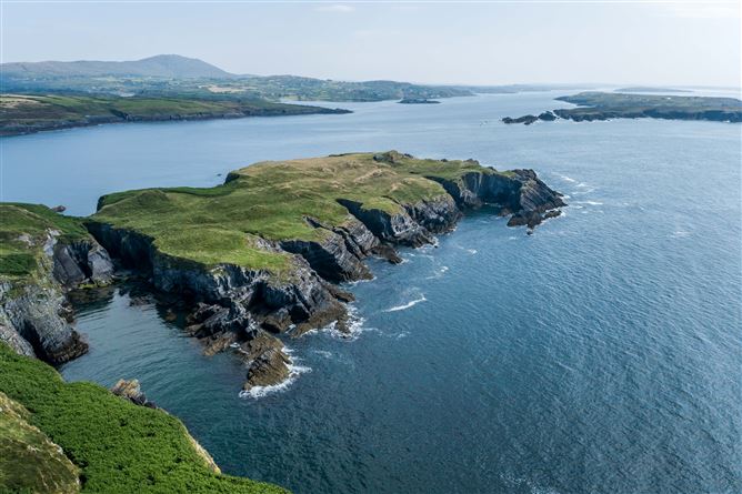 Photo 14 of 29 — Goat Island, Schull, West Cork