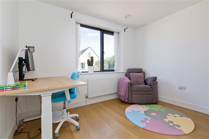 Photo 14 of 19 — 7 The Hall, Scholarstown Wood, Rathfarnham, Dublin 16