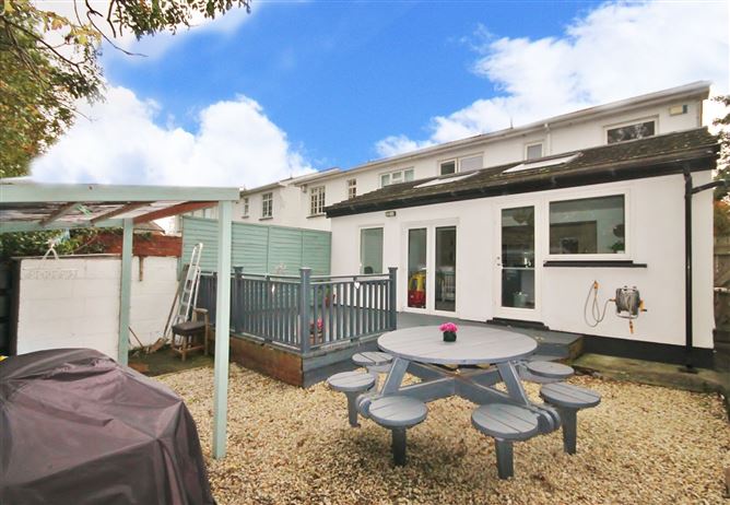 14 The Garth, Kingswood Heights, Kingswood, Dublin 24