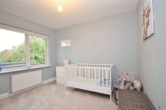 14 The Garth, Kingswood Heights, Kingswood, Dublin 24
