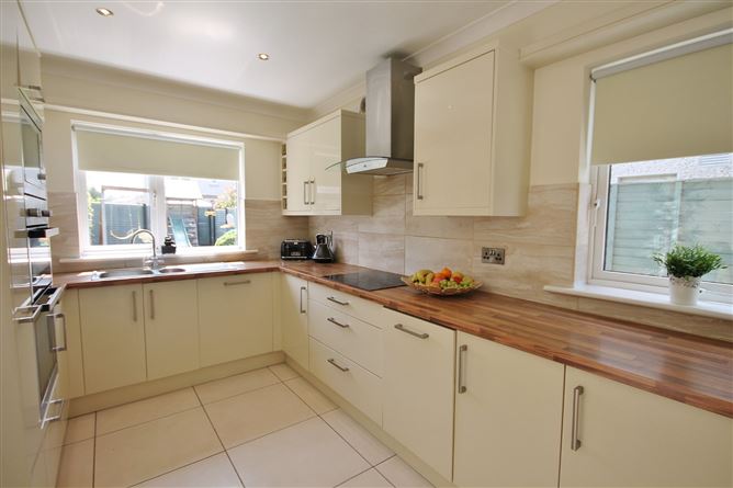 10 Haydens Park Glade, Lucan, Co. Dublin