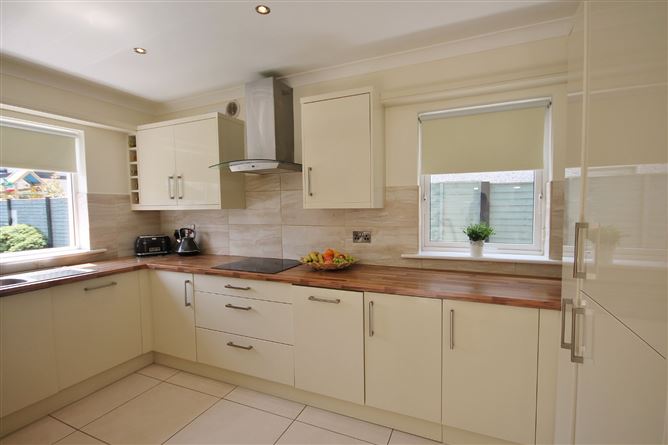 10 Haydens Park Glade, Lucan, Co. Dublin