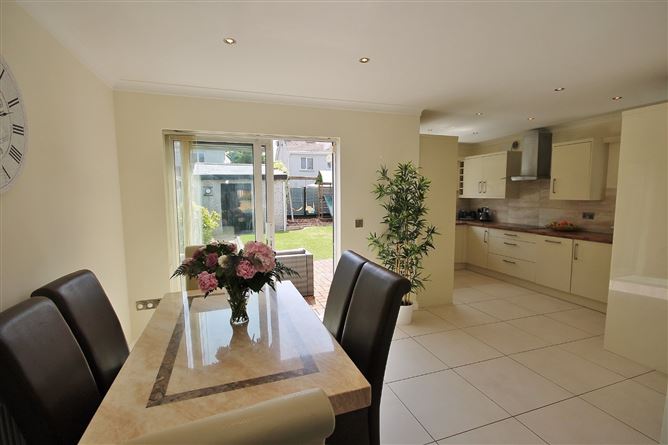 10 Haydens Park Glade, Lucan, Co. Dublin