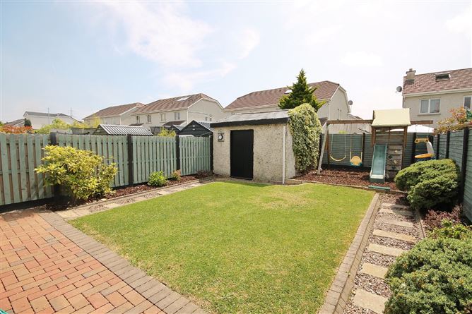 10 Haydens Park Glade, Lucan, Co. Dublin