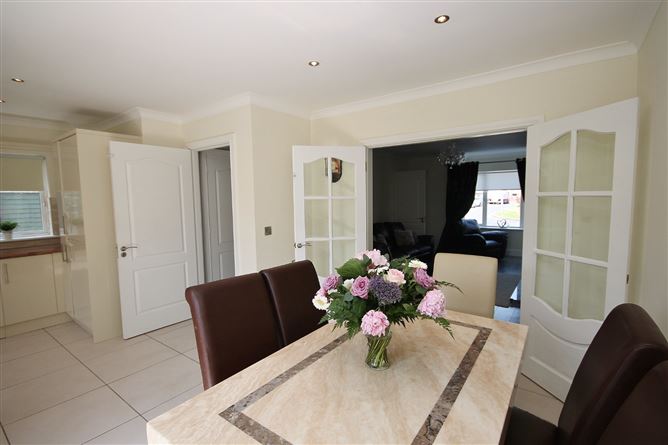 10 Haydens Park Glade, Lucan, Co. Dublin