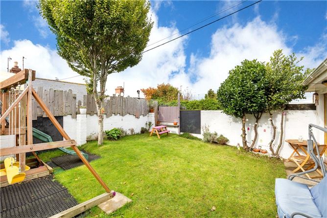 74a St Peters Terrace, Howth, Co. Dublin