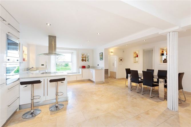 9 Marine Terrace, Dun Laoghaire, Co. Dublin